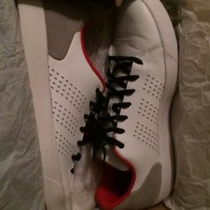 ❌traded❌ Adidas D rose lakeshore